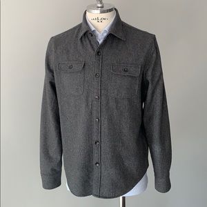 Suitsupply flannel charcoal over shirt size Large